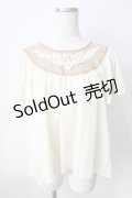 axes femme / フロントレース半袖シフォントップス  生成り Y-25-09-05-039-AX-TO-SZ-ZY