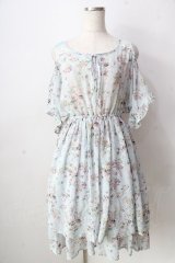 axes femme / 花柄肩あきワンピース  サックス Y-25-09-05-061-AX-OP-SZ-ZT101