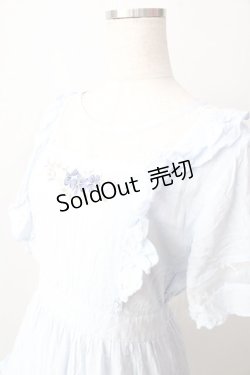 画像3: axes femme POETIQUE / フラワー刺繍ピナフォアワンピース  サックス Y-25-09-05-073-AX-OP-SZ-ZY