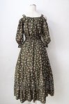 画像2: 【SALE】Secret Honey / オフショル子花柄ワンピース  グリーン Y-25-09-05-085-CA-OP-SZ-ZT390 (2)