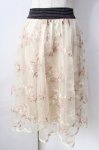 画像1: 【SALE】axes femme / カラー刺繍レーススカート  生成り Y-25-09-05-103-AX-SK-SZ-ZT160 (1)