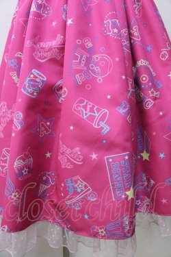 画像4: Angelic Pretty / Neon Star Diner SpecialジャンパースカートSet  ダークピンク Y-25-09-07-031-AP-OP-SZ-ZY