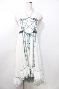 Ozz oneste / 五芒星フィッシュテールジャンパースカート  ホワイト Y-25-09-11-043-OO-OP-SZ-ZY