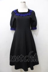 Moi-meme-Moitie / クロスアーチカトリーヌワンピース  黒 Y-25-09-11-044-MO-OP-SZ-ZY