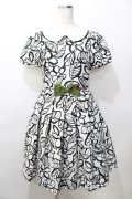 Emily Temple cute /Ladybugワンピース M オフ Y-25-09-11-012-ET-OP-SZ-ZY