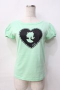 MILK / シルエットパフトップス  メロン×ブラックプリント Y-25-09-13-035-ML-TO-SZ-ZY