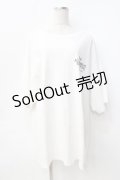 【SALE】RNA / ロゴメガBIGTシャツ  白 Y-25-09-13-042-PU-TO-SZ-ZT356
