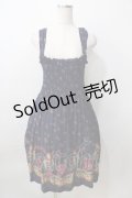 【SALE】Jane Marple / マトリョーシカプリントジャンパースカート M 紺 Y-25-09-13-085-JM-OP-SZ-ZT326