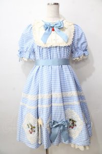 Hoshibako Works / ストロベリー・リボンブーケ　ギンガムチェックパフワンピース  サックス Y-25-09-13-113-LO-OP-SZ-ZY