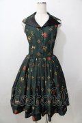 ATELIER PIERROT / Royal Crownベストワンピース  グリーン Y-25-09-13-121-EL-OP-SZ-ZY