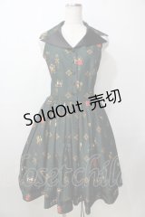 ATELIER PIERROT / Royal Crownベストワンピース  グリーン Y-25-09-13-121-EL-OP-SZ-ZY
