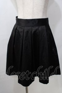 E hyphen world gallery / サテンスカート S 黒 Y-25-09-13-129-LO-SK-SZ-ZT393