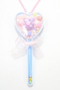 Nile Perch / ハートステッキくまさんネックレス  ブルー Y-25-09-14-003-LO-AC-HR-ZY
