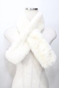 axes femme POETIQUE / ファーマフラー  生成り Y-25-09-14-020-AX-ZA-SZ-ZY