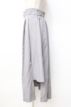 画像2: axes femme / ベルト付きスリットプリーツスカート  グレー Y-25-09-16-076-AX-SK-SZ-ZY