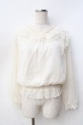 axes femme POETIQUE / 巻き薔薇シフォンブラウス  白 Y-25-09-16-025-AX-BL-SZ-ZY
