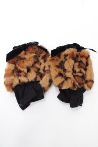 MILK / Kittenカフス  ブラウン Y-25-09-22-016-ML-ZA-SZ-ZY