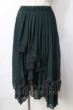 画像1: axes femme / プリーツフィッシュテールスカート  グリーン Y-25-09-22-127-AX-SK-SZ-ZY