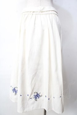 画像2: axes femme / ネモフィラ刺繍ベルト付スカート  生成り Y-25-09-22-144-AX-SK-SZ-ZY