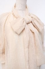 画像3: 【SALE】An MILLE / ボウタイブラウス  生成り Y-25-09-25-041-EL-BL-SZ-ZT309 (3)