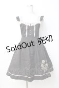 axes femme / バンビ刺繍ジャンパースカート  黒 Y-25-09-25-101-AX-OP-SZ-ZY