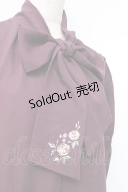 画像4: axes femme / 刺繍入りリボンロングブラウス  ワイン Y-25-09-25-015-AX-BL-SZ-ZI