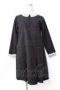 F i.n.t / オーガンジー襟プリーツワンピース F 黒 Y-25-09-29-143-CA-OP-SZ-ZY