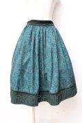 axes femme POETIQUE / 不思議の国のアリススカート  グリーン Y-25-09-29-153-AX-SK-SZ-ZY