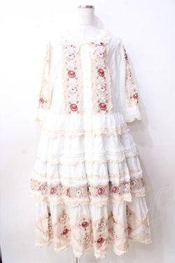 画像1: PINK HOUSE / ローズチュールレース使いパッチワーク風ワンピース  白 Y-25-09-30-008-LO-OP-AS-ZY