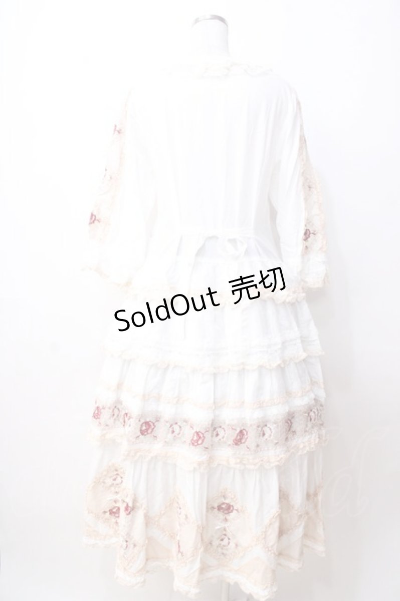 画像2: PINK HOUSE / ローズチュールレース使いパッチワーク風ワンピース  白 Y-25-09-30-008-LO-OP-AS-ZY (2)