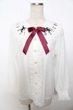 画像1: Amavel / 不思議なうさぎの懐中時計ブラウス  ボルドー Y-25-10-03-062-CA-BL-SZ-ZY