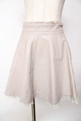 Ank Rouge / レザー台形スカート  ベージュ Y-25-10-03-152-CA-SK-SZ-ZY