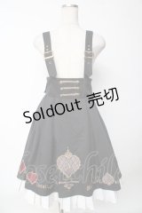 Amavel / トランプのデコレーションケーキスカート  黒 Y-25-10-03-154-CA-SK-SZ-ZY