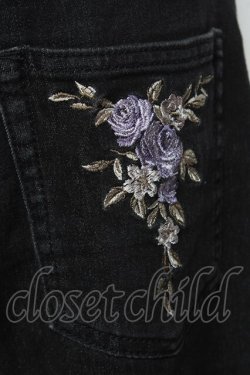 画像3: axes femme / 薔薇刺繍デニムパンツ  黒 Y-25-10-03-174-AX-PA-SZ-ZY