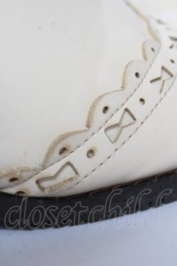 画像6: Innocent World / ロゴ刺繍スカラップショートブーツ S アイボリー Y-25-10-05-122-IW-SH-SZ-ZY