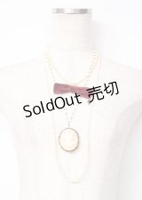 metamorphose / カメオロケットパールペンダント  ピンク Y-25-10-06-016-ME-AC-SZ-ZY