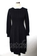 F&A / クレリック衿ニットワンピース F ネイビー Y-25-10-10-132-LO-OP-SZ-ZY