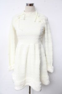 LIZ LISA / ファー付きワンピース 0 オフ白 Y-25-10-10-180-LO-OP-SZ-ZY