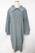 axes femme / 襟デザインニットワンピース  サックス Y-25-10-13-108-AX-OP-SZ-ZY