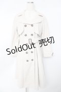 an another angelus / ケープシルエットフレアートレンチコート  生成り Y-25-10-13-109-CA-CO-SZ-ZY