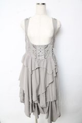 Ozz Croce / ランダムフリルジャンパースカート  グレー Y-25-10-13-127-OO-OP-SZ-ZS