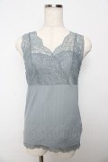 axes femme / レース使いVネックタンク M サックス Y-25-10-16-058-AX-TO-SZ-ZY