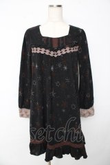 axes femme / 結晶柄ニットワンピース  黒 Y-25-10-16-136-AX-OP-SZ-ZI