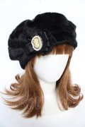 axes femme / ローズブローチ付きファーベレー 57.5cm 黒 Y-25-10-18-046-AX-AC-SZ-ZY