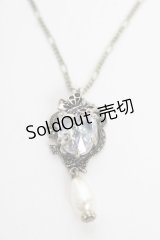 axes femme / ストーンバタフライネックレス  シルバー Y-25-10-18-008-AX-AC-SZ-ZY