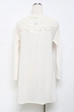 画像2: axes femme / 肩レースカットカーディガン M 生成り Y-25-10-18-079-AX-TO-SZ-ZI (2)
