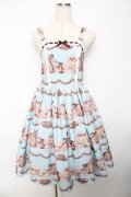axes femme kawaii / お菓子の家柄ジャンスカ M サックス Y-25-10-18-167-AX-OP-SZ-ZY