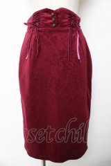 axes femme / エンボスベロアタイトスカート  ワイン Y-25-10-18-228-AX-SK-SZ-ZI