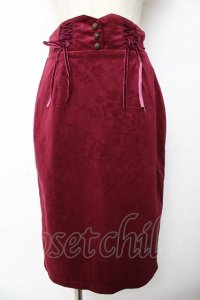 axes femme / エンボスベロアタイトスカート  ワイン Y-25-10-18-228-AX-SK-SZ-ZI