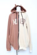 NieR Clothing / 猫耳付きDOUBLE ZIP TWO-TONE PARKA  ベージュ×ブラウン Y-25-10-20-064-PU-TO-SZ-ZY